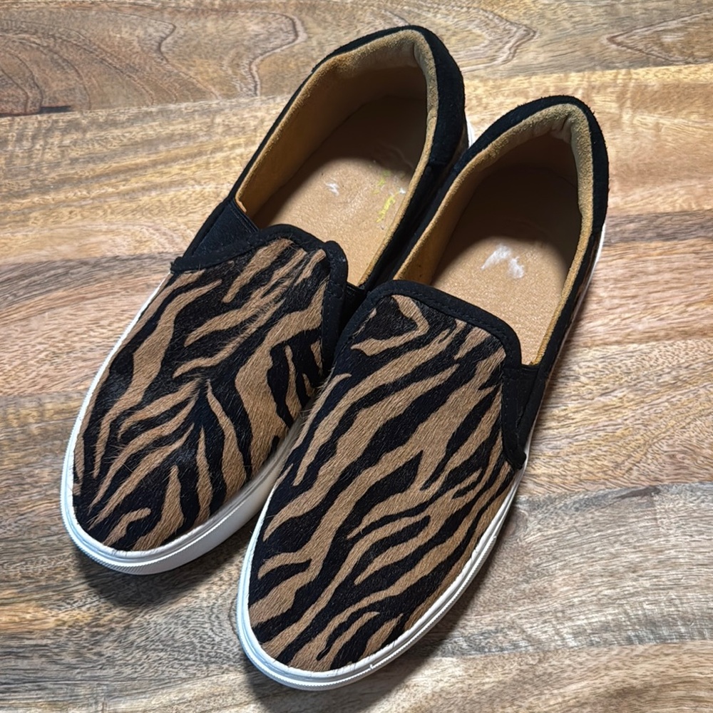 UGG women’s sneakers, brown/black zebra, white light platform,calfskin US 8